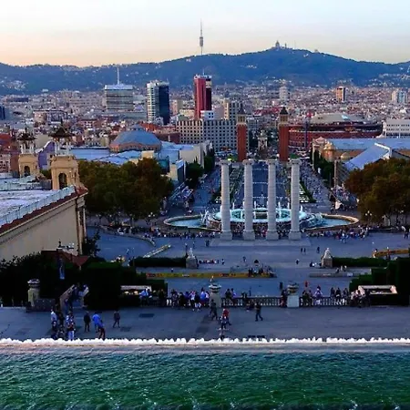 Fuer 5 Personen Ca 75 Qm In Barcelona-sants-montjuic, Costa Brava Costa Del Maresme Apartment Barcelona