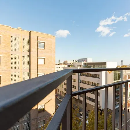Fuer 5 Personen Ca 75 Qm In Barcelona-sants-montjuic, Costa Brava Costa Del Maresme Barcelona